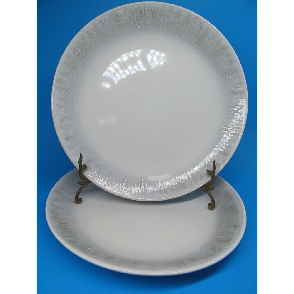 Mikasa Logan Grey Stoneware Set Of 2 Grey On White 10 3/4" Dinner Plates EUC